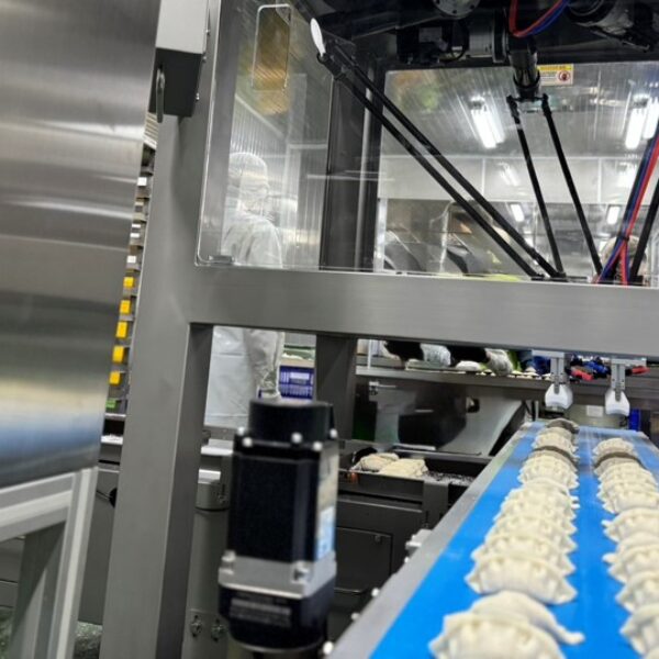 【水餃裝盤不求人！全自動水餃機器人來了】No More Manual Dumpling Loading! The Fully Automatic Dumpling Robot is Here