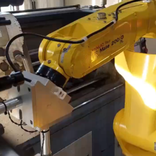 智慧自動化，讓人力發揮更大價值Smarter Automation, Less Labor, Higher Value
